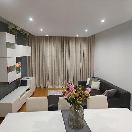 Adalberto Nascimento Luxury Aparta-Hostel At Colinas Do Cruzeiro Odivelas  Ngoại thất bức ảnh