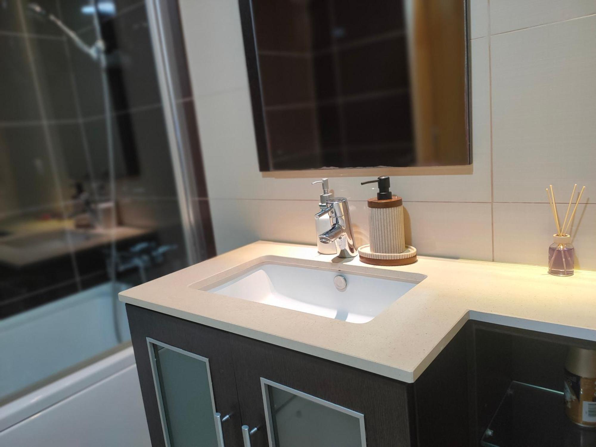 Adalberto Nascimento Luxury Aparta-Hostel At Colinas Do Cruzeiro Odivelas  Ngoại thất bức ảnh