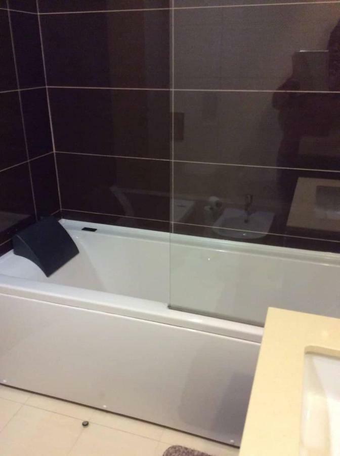 Adalberto Nascimento Luxury Aparta-Hostel At Colinas Do Cruzeiro Odivelas  Ngoại thất bức ảnh