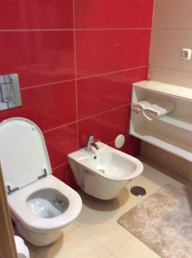 Adalberto Nascimento Luxury Aparta-Hostel At Colinas Do Cruzeiro Odivelas  Ngoại thất bức ảnh